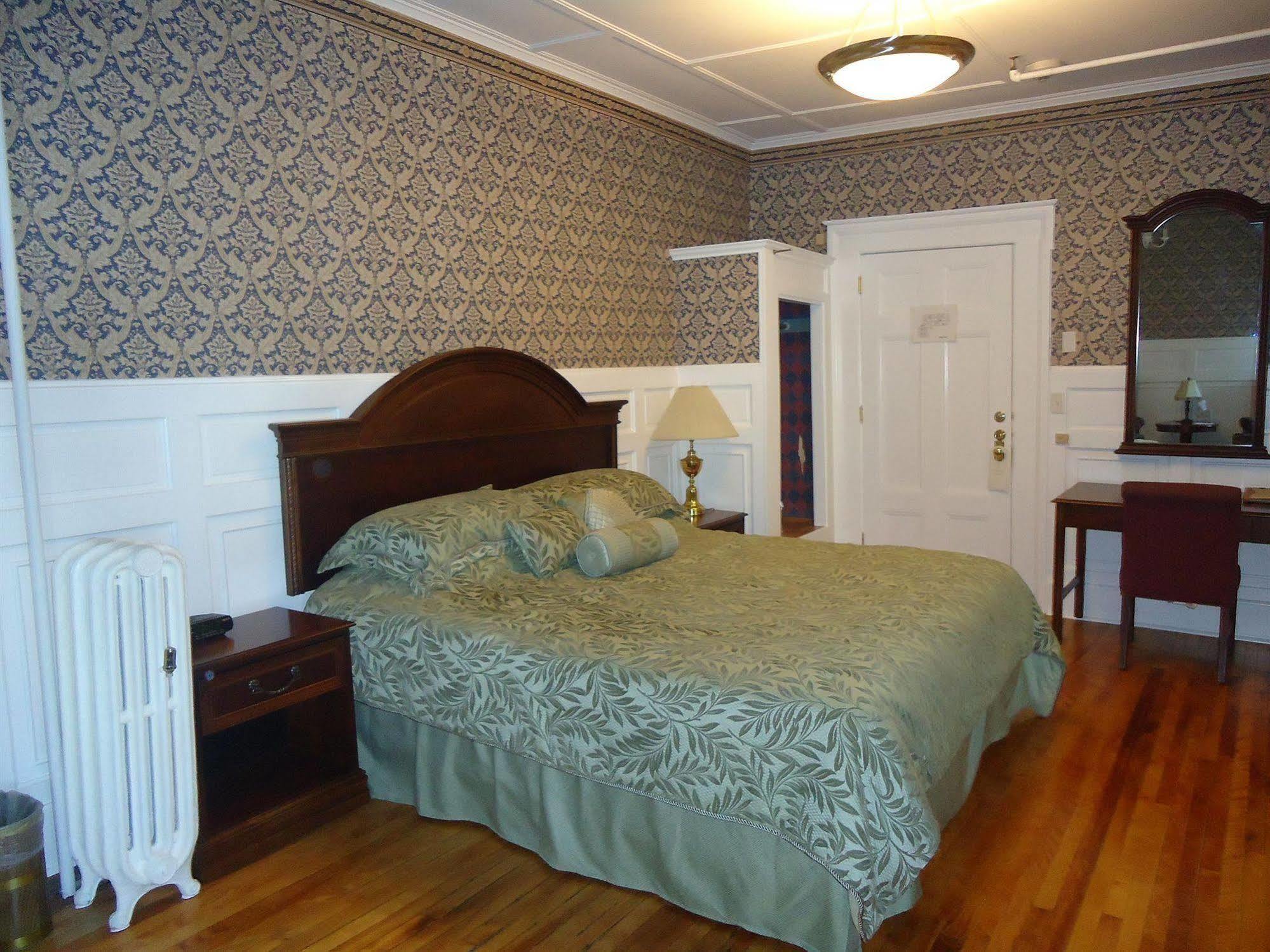 Thayers Inn Λίτλτον Εξωτερικό φωτογραφία